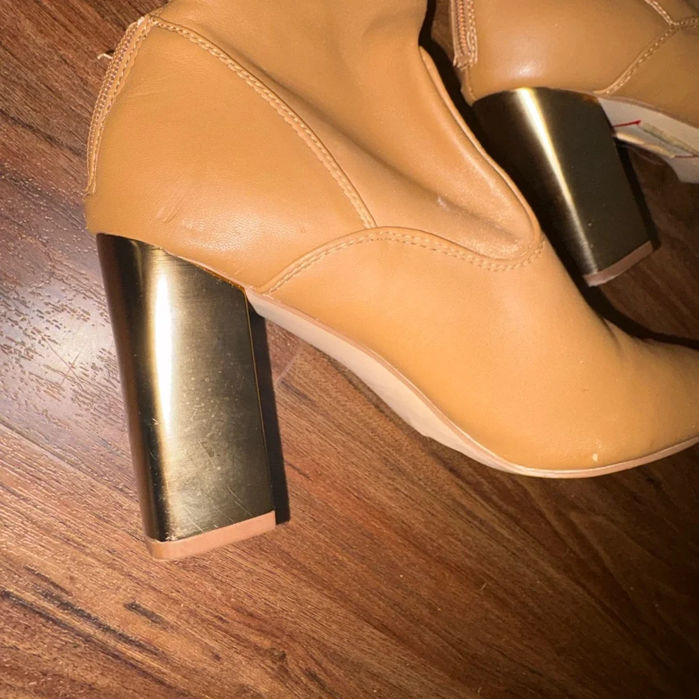 Franco Sarto Camel Knee-High Boots – Gold Block Heel – Size 8